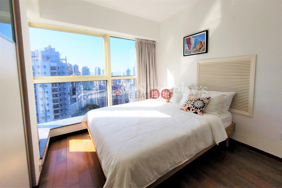 HK$ 52,000/ 月-聚賢居中區-聚賢居三房兩廳單位出租