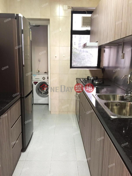 HK$ 31M | Beverly Hill Wan Chai District, Beverly Hill | 3 bedroom Low Floor Flat for Sale