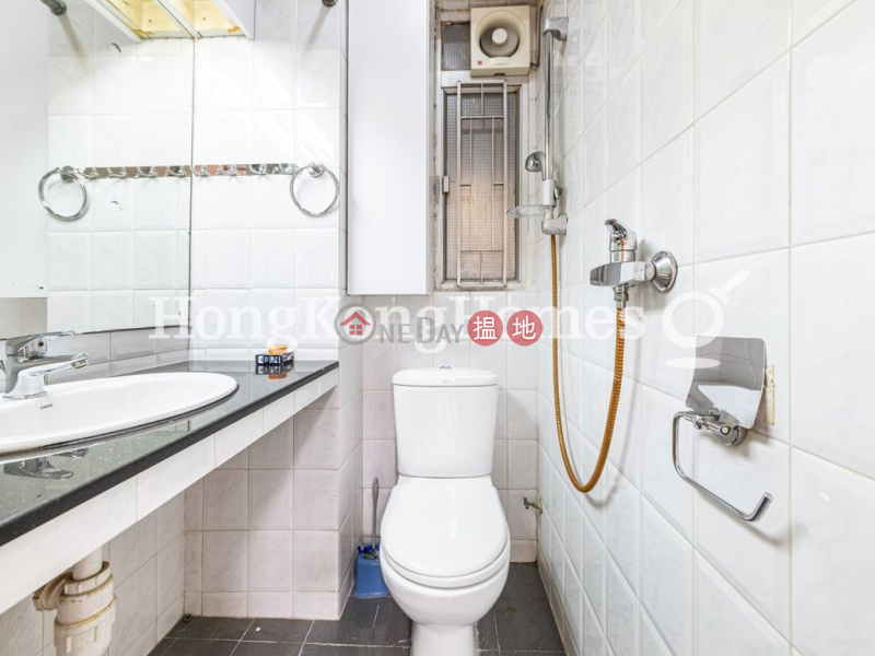 HK$ 8.2M, 56 Bonham Road Western District 3 Bedroom Family Unit at 56 Bonham Road | For Sale