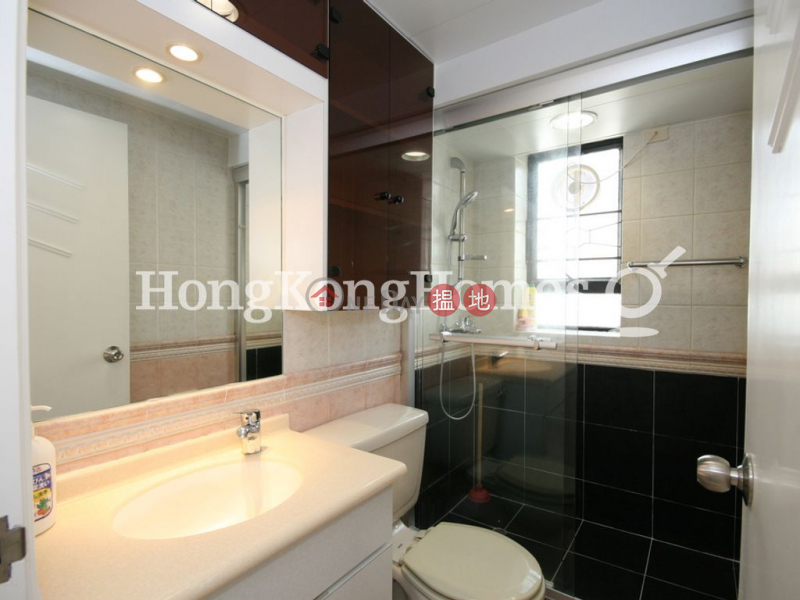 3 Bedroom Family Unit at Royal Court | For Sale 52A Tai Hang Road | Wan Chai District, Hong Kong, Sales, HK$ 13.7M