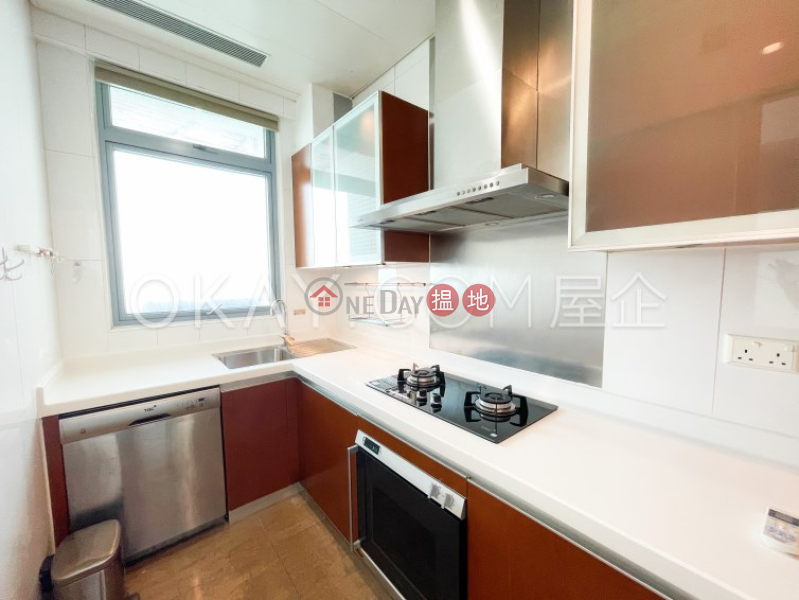 Rare 2 bedroom on high floor with sea views & balcony | For Sale | Phase 4 Bel-Air On The Peak Residence Bel-Air 貝沙灣4期 Sales Listings