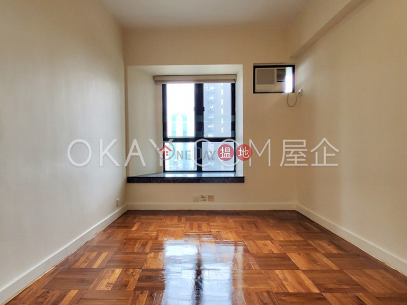 HK$ 34,500/ month Vantage Park | Western District, Popular 3 bedroom in Mid-levels West | Rental