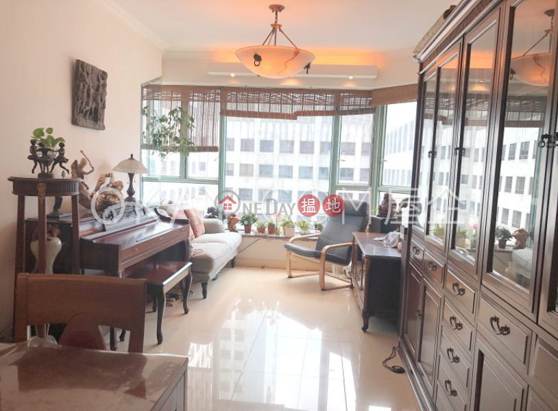 Elegant 3 bedroom in Tsim Sha Tsui | Rental | Tower 3 The Victoria Towers 港景峯3座 Rental Listings