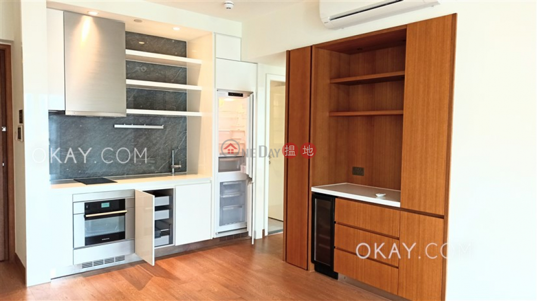 HK$ 45,000/ month | Resiglow Wan Chai District, Nicely kept 2 bedroom on high floor with balcony | Rental