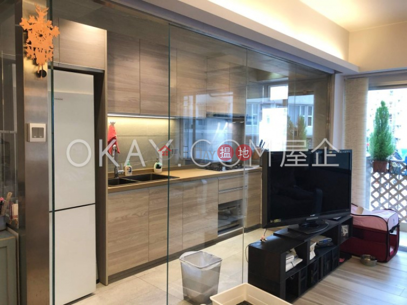 Efficient 3 bedroom with balcony & parking | For Sale, 7 Village Road | Wan Chai District Hong Kong | Sales | HK$ 13.5M