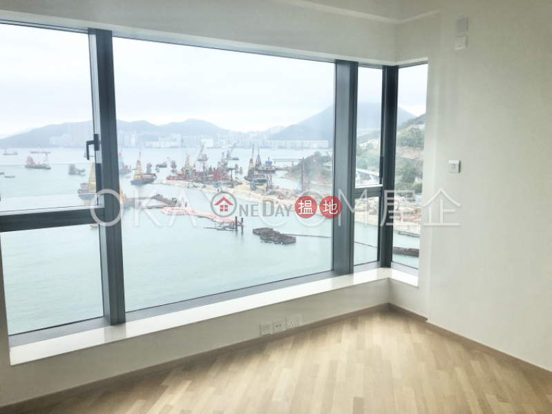 Tasteful 4 bed on high floor with sea views & balcony | Rental | Alto Residences Tower 1 藍塘傲1座 Rental Listings