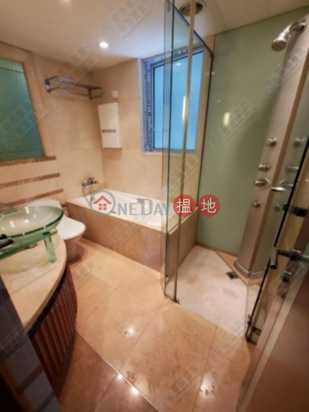 Property Search Hong Kong | OneDay | Residential Sales Listings, Three bedrooms and one apartment in The Harbourside