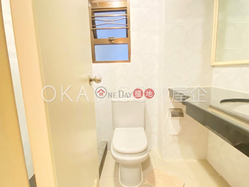 HK$ 35,000/ month 1 Prince\'s Terrace | Western District | Stylish 3 bedroom in Mid-levels West | Rental