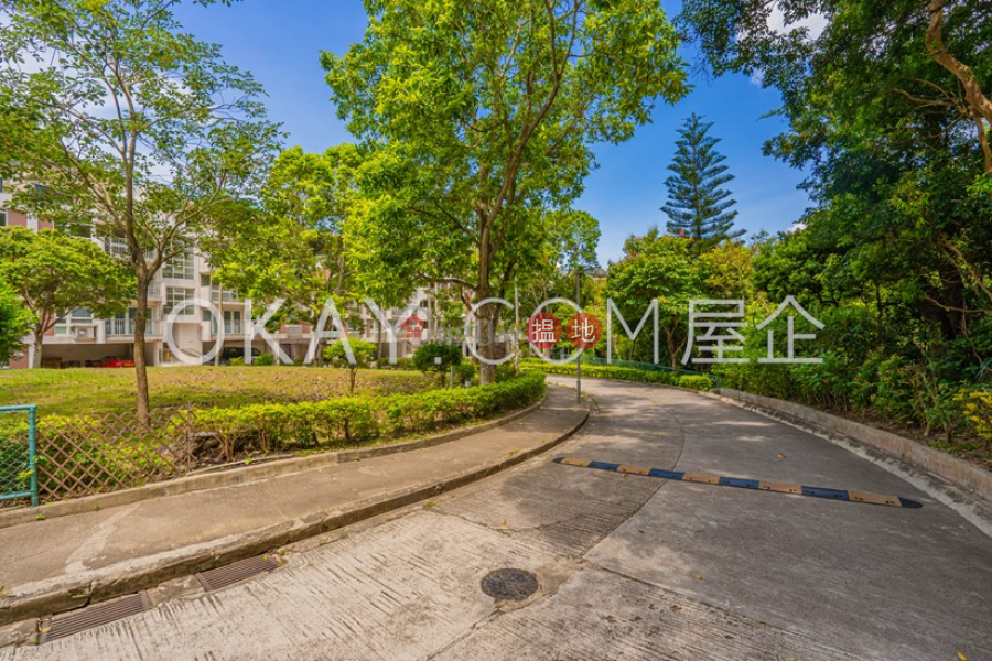 香港搵樓|租樓|二手盤|買樓| 搵地 | 住宅-出租樓盤-3房4廁,實用率高,連車位,露台《麒麟閣出租單位》