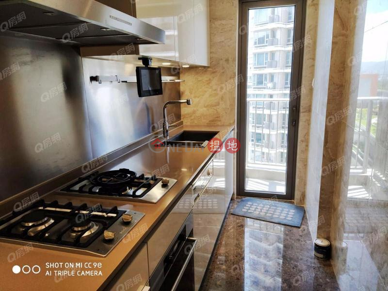 Property Search Hong Kong | OneDay | Residential Rental Listings Grand Austin Tower 5 | 3 bedroom Mid Floor Flat for Rent