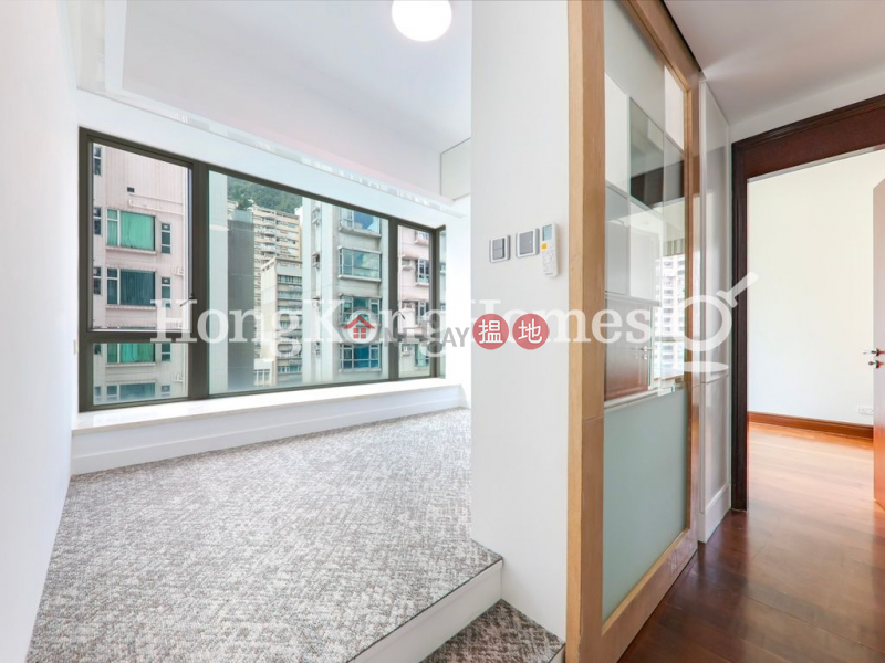 HK$ 55M | No 31 Robinson Road, Western District | 3 Bedroom Family Unit at No 31 Robinson Road | For Sale