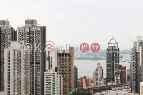 Efficient 3 bedroom in Mid-levels West | For Sale | Kenyon Court 錦翠園 _0