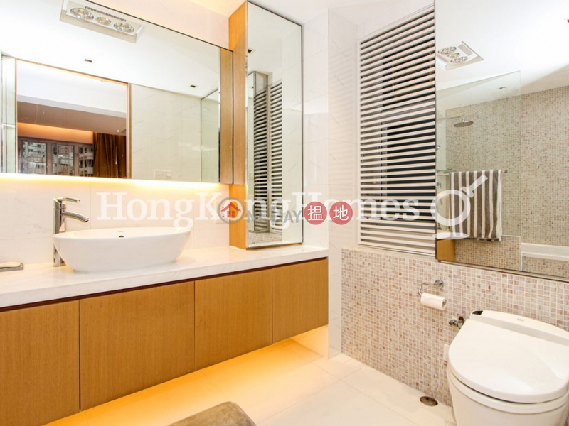 3 Bedroom Family Unit for Rent at Wah Chi Mansion | Wah Chi Mansion 華芝大廈 Rental Listings