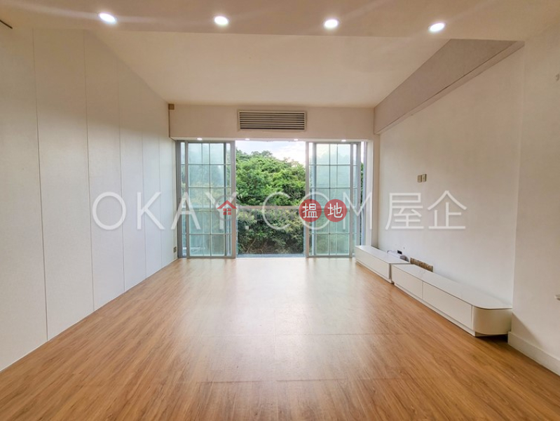 Property Search Hong Kong | OneDay | Residential | Sales Listings Lovely 3 bedroom on high floor with rooftop & parking | For Sale