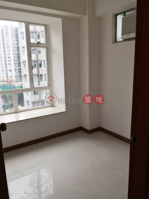 high floor, and bright, Mainway Mansion 明威大廈 | Eastern District (E01358)_0