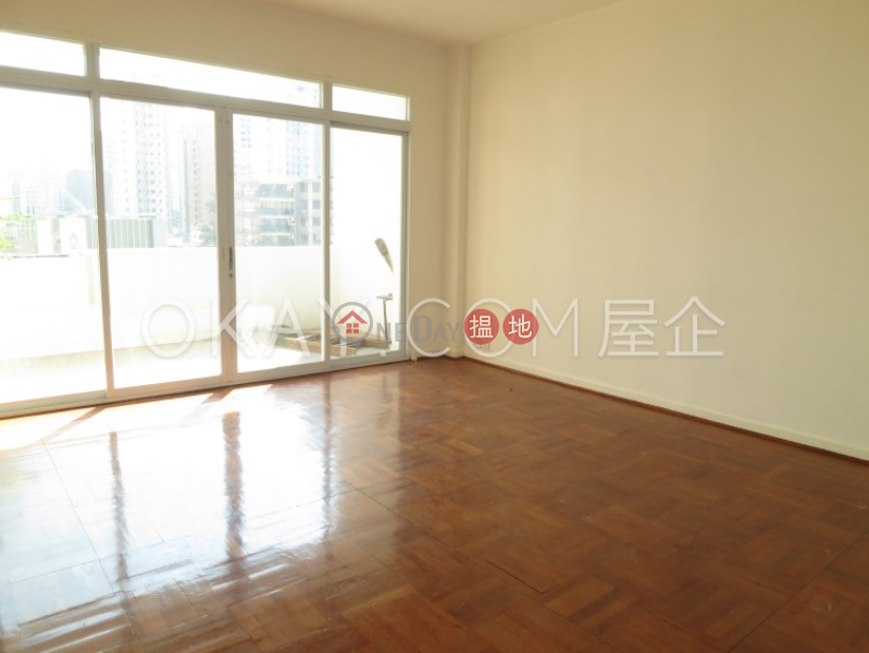 3房2廁,實用率高,連車位,露台羅便臣花園大廈出租單位|羅便臣花園大廈(Robinson Garden Apartments)出租樓盤 (OKAY-R77639)