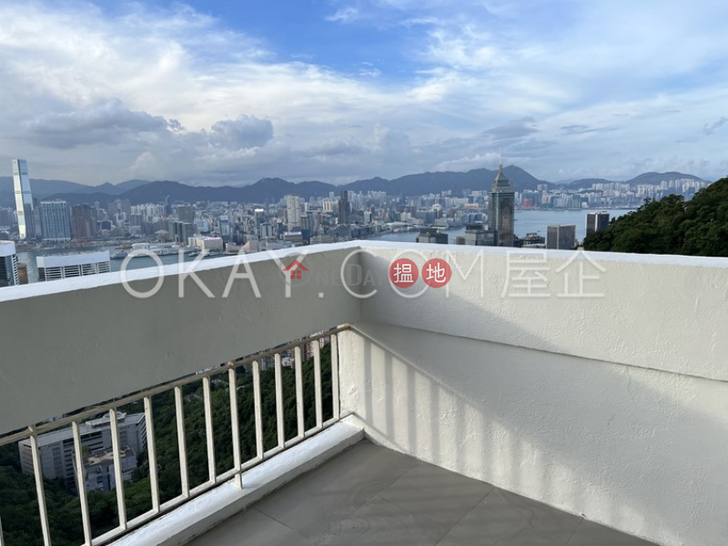 Efficient 3 bedroom with harbour views, balcony | Rental | 26 Magazine Gap Road 馬己仙峽道26號 Rental Listings