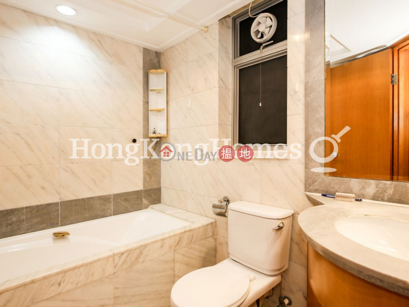 HK$ 39,000/ month The Waterfront Phase 1 Tower 2 | Yau Tsim Mong 3 Bedroom Family Unit for Rent at The Waterfront Phase 1 Tower 2