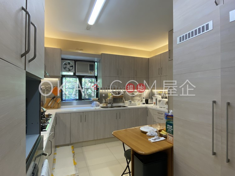 HK$ 138,000/ 月利安閣|灣仔區-3房4廁,實用率高,連車位利安閣出租單位