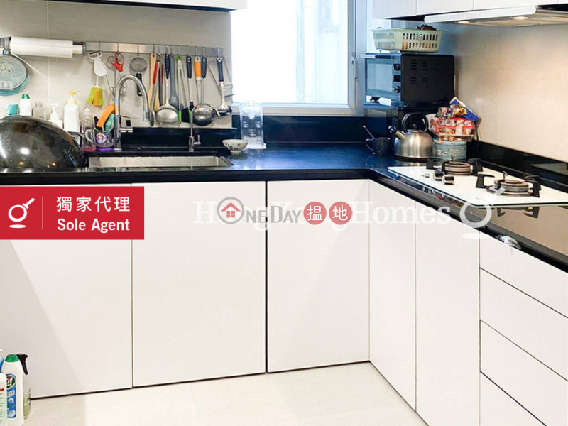 Property Search Hong Kong | OneDay | Residential | Sales Listings | 3 Bedroom Family Unit at (T-33) Pine Mansion Harbour View Gardens (West) Taikoo Shing | For Sale