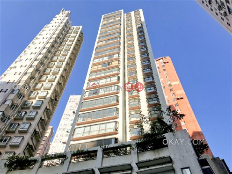 HK$ 38,000/ month Sun and Moon Building Wan Chai District, Stylish 3 bedroom in Happy Valley | Rental