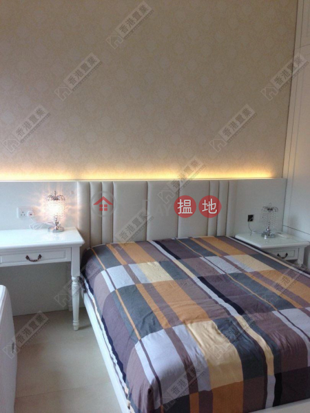 HK$ 29.5M | The Arch Sky Tower (Tower 1),Yau Tsim Mong, Three bedrooms, one apartment, multi-purpose in THE ARCH
