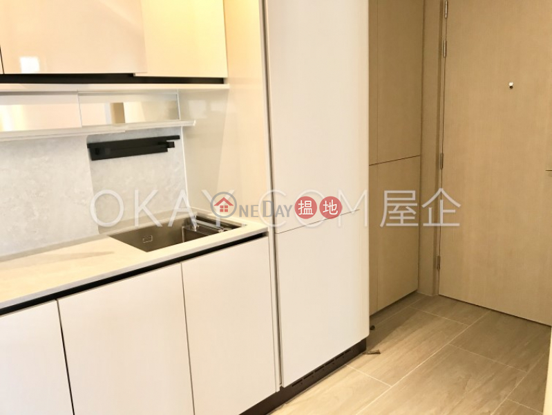 Elegant 2 bedroom with balcony | Rental, Townplace Soho 本舍 Rental Listings | Western District (OKAY-R385759)