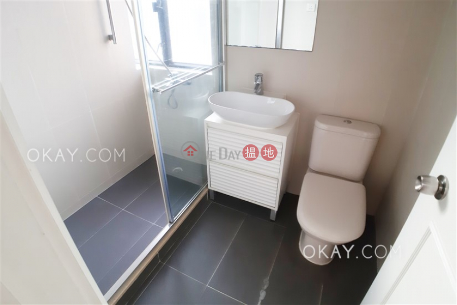 HK$ 44,000/ month, San Francisco Towers, Wan Chai District Elegant 2 bedroom on high floor with balcony & parking | Rental