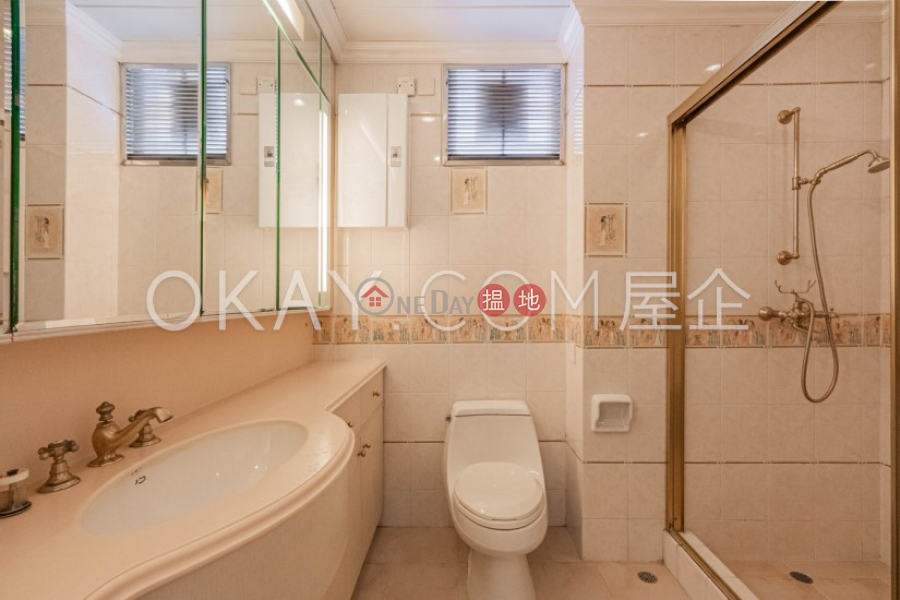 Luxurious house with rooftop & parking | Rental, 6 Shouson Hill Road | Southern District, Hong Kong Rental, HK$ 158,000/ month