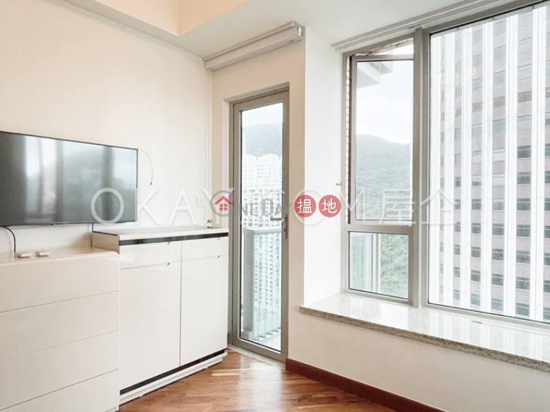 HK$ 30M | The Avenue Tower 2 | Wan Chai District, Exquisite 2 bed on high floor with balcony & parking | For Sale