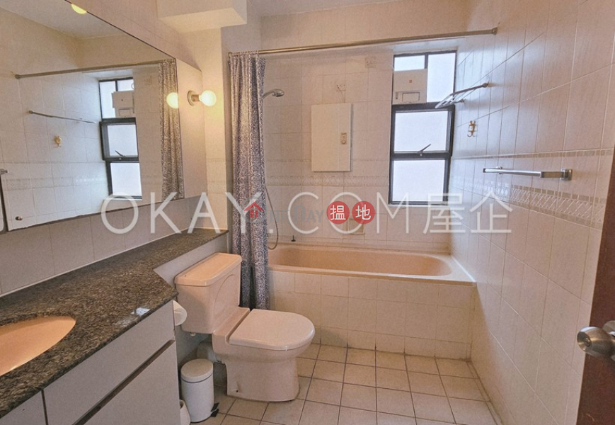 HK$ 35,000/ month | Hong Kong Baptist University Staff Quarters, Sha Tin, Charming 3 bedroom with balcony | Rental