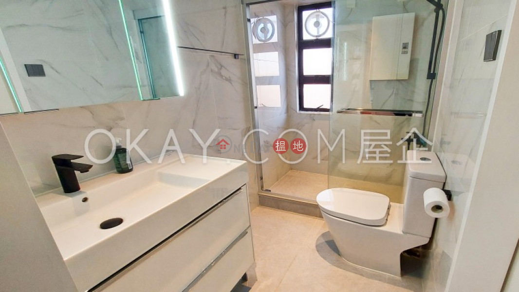 Exquisite 3 bed on high floor with rooftop & parking | For Sale | Tycoon Court 麗豪閣 Sales Listings