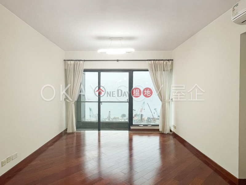Charming 3 bedroom in Kowloon Station | Rental | The Arch Sky Tower (Tower 1) 凱旋門摩天閣(1座) Rental Listings