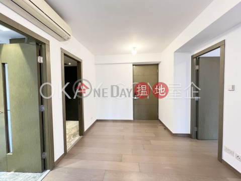 Charming 1 bedroom with balcony | For Sale | Centre Point 尚賢居 _0