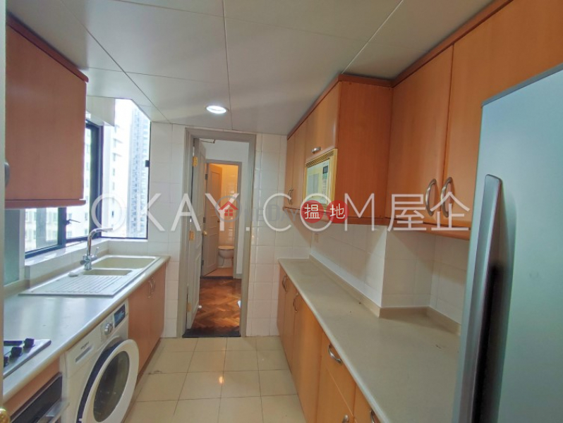 HK$ 51,000/ month, 62B Robinson Road Western District | Elegant 3 bedroom on high floor | Rental