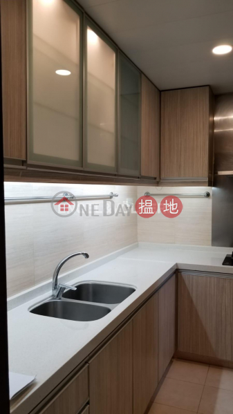 3 Bedroom Family Flat for Rent in Happy Valley | 12 Fung Fai Terrance | Wan Chai District, Hong Kong | Rental | HK$ 50,000/ month
