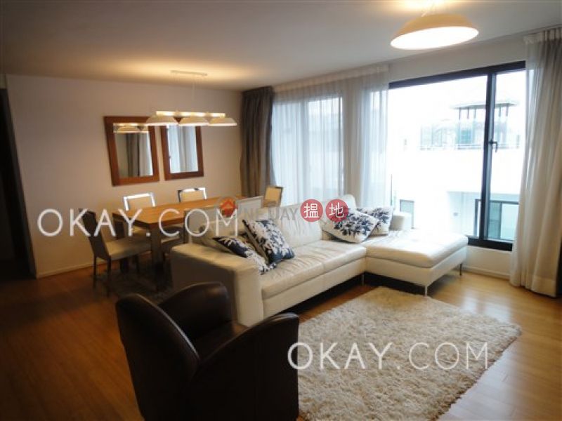 HK$ 65,000/ month | Aqua 33 | Western District Rare 3 bedroom on high floor with rooftop & balcony | Rental