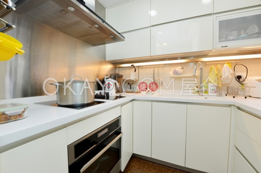 HK$ 45,000/ month Panorama Gardens | Western District | Nicely kept 3 bedroom with terrace | Rental