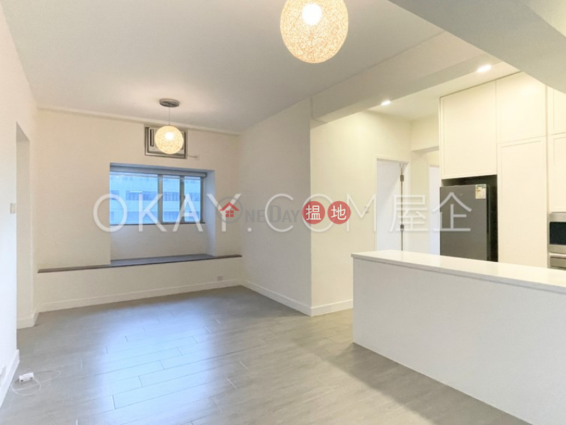 HK$ 14.25M | The Rednaxela, Western District | Stylish 3 bedroom in Mid-levels West | For Sale