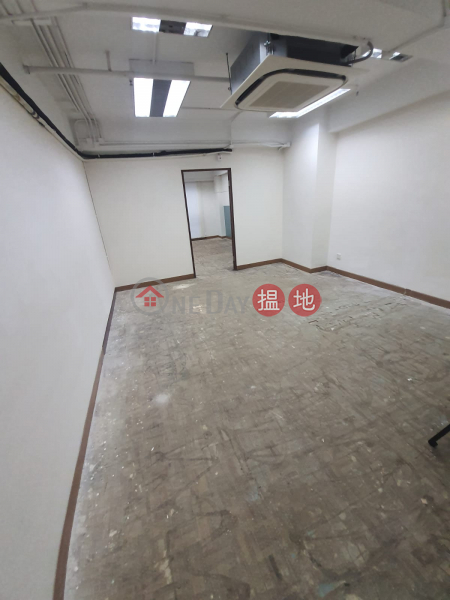 HK$ 24,500/ month, Po Wah Commercial Centre | Wan Chai District, TEL 98755238