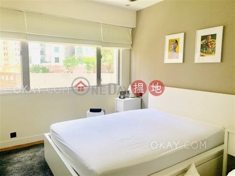 Luxurious 2 bedroom with parking | For Sale | Honiton Building 漢寧大廈 _0