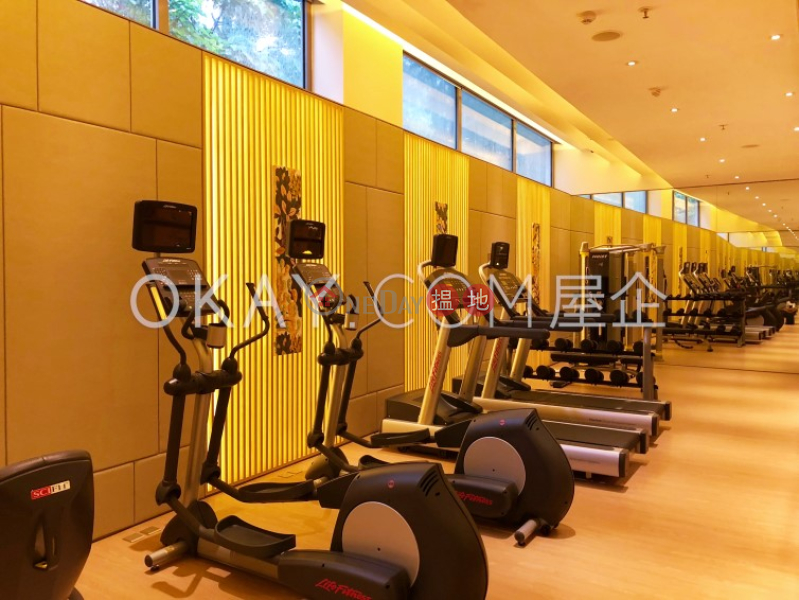 Intimate 2 bedroom with balcony | For Sale | Park Mediterranean Tower 2 逸瓏海匯2座 Sales Listings