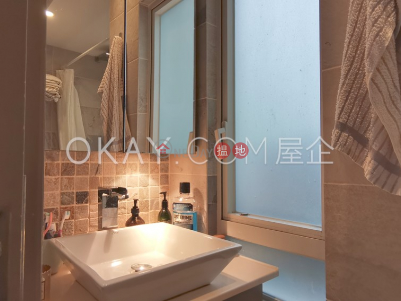 Elegant 1 bedroom with terrace | Rental 209-223 Hollywood Road | Western District, Hong Kong, Rental, HK$ 26,000/ month