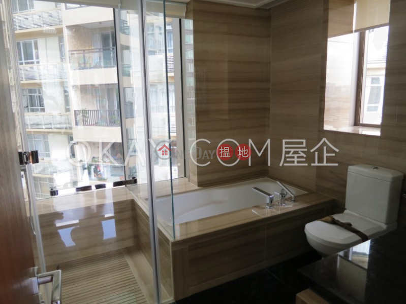 Beautiful 3 bed on high floor with balcony & parking | Rental | The Signature 春暉8號 Rental Listings