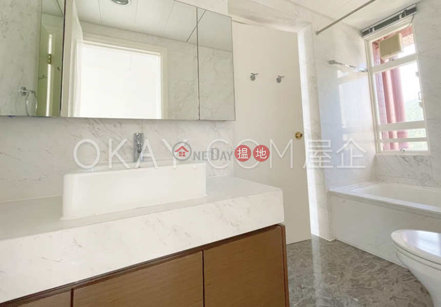 HK$ 140,000/ month, Pacific View, Southern District | Gorgeous 4 bed on high floor with sea views & rooftop | Rental