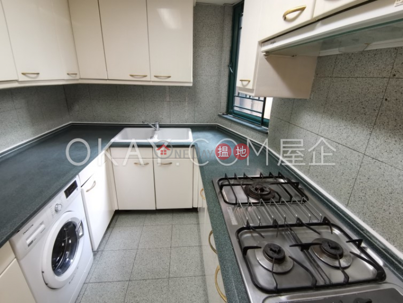 Nicely kept 3 bedroom with balcony | For Sale | University Heights 翰林軒 Sales Listings