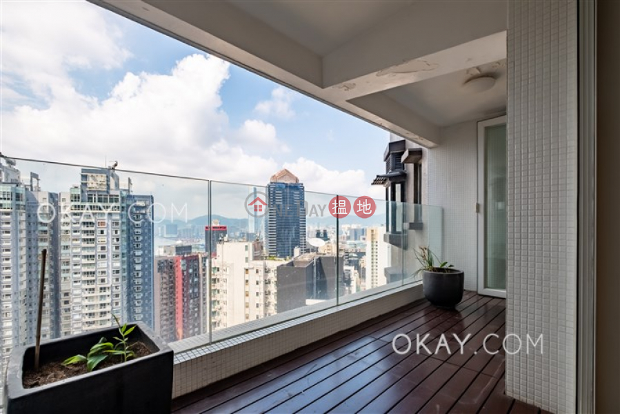 Efficient 3 bedroom on high floor with balcony | Rental | Albron Court 豐樂閣 Rental Listings