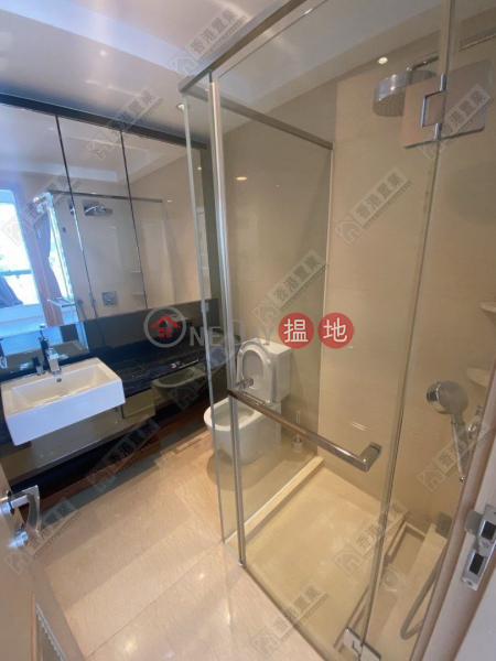 Two bedrooms and one apartment in The Cullinan Star Sky 1 Austin Road West | Yau Tsim Mong Hong Kong | Sales, HK$ 24M