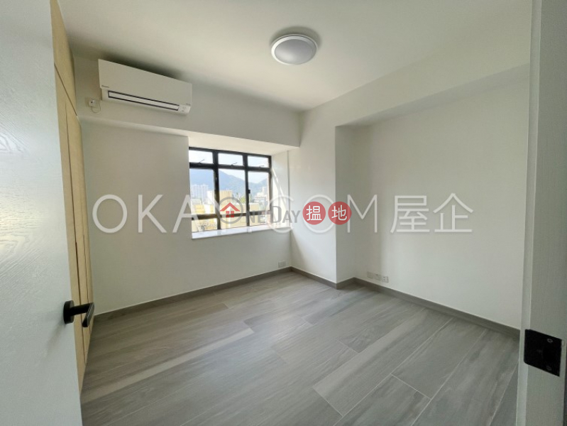 Beautiful 3 bedroom with balcony & parking | Rental | Cavendish Heights Block 8 嘉雲臺 8座 Rental Listings