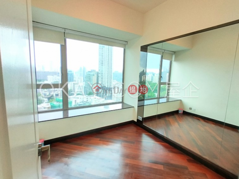 HK$ 45,000/ month, Grand Excelsior Yau Tsim Mong Gorgeous 3 bedroom with parking | Rental